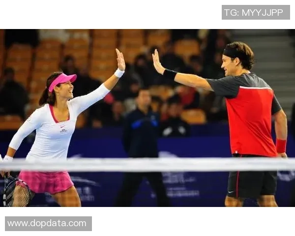 北京网球队在邀请赛中的默契配合与战术执行分析