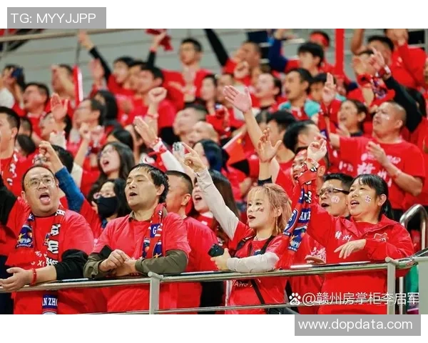 意甲联赛激战正酣球迷热情高涨期待精彩对决与新星崛起